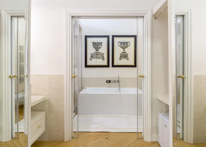 Guest house Starhome Pantheon 4*