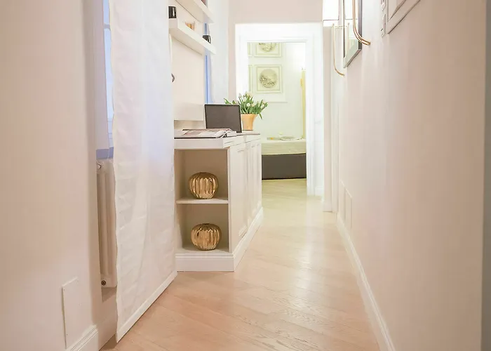 Guest house Starhome Pantheon 4*