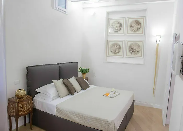 Starhome Pantheon 4*